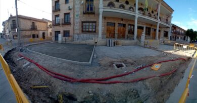 Yunclillos remodela la plaza y la fachada del Ayuntamiento
