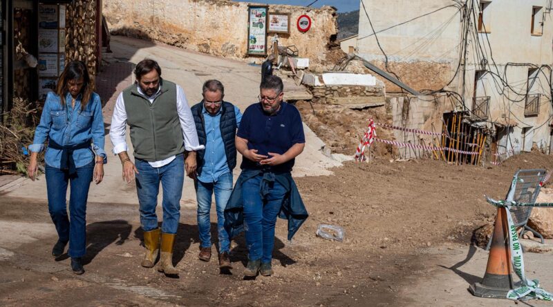 Paco Núñez visitó municipios afectados por la DANA en Castilla-La Mancha