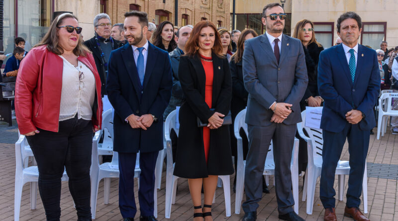 Acto de homenaje a la Constitución Española en Yuncos.