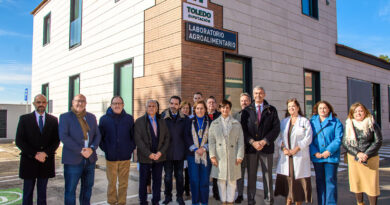 La presidenta de la Diputación de Toledo y la ministra de Vivienda y Agenda Urbana visitan el Laboratorio Agroalimentario.