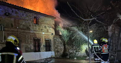 Bomberos del CPEIS intervienen en incendio en la provincia de Toledo.